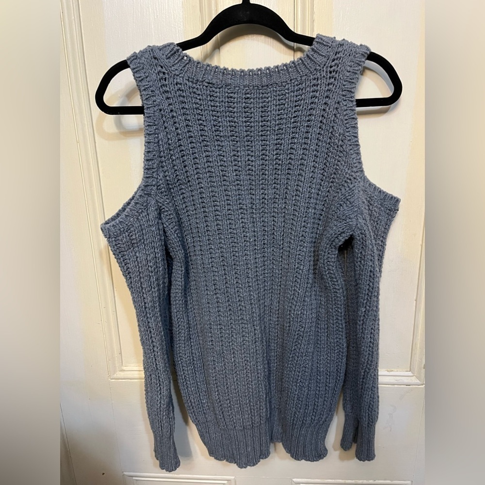 BCBGMAXAZRIA Long Sleeve Knit Cold Shoulder Sweater Small